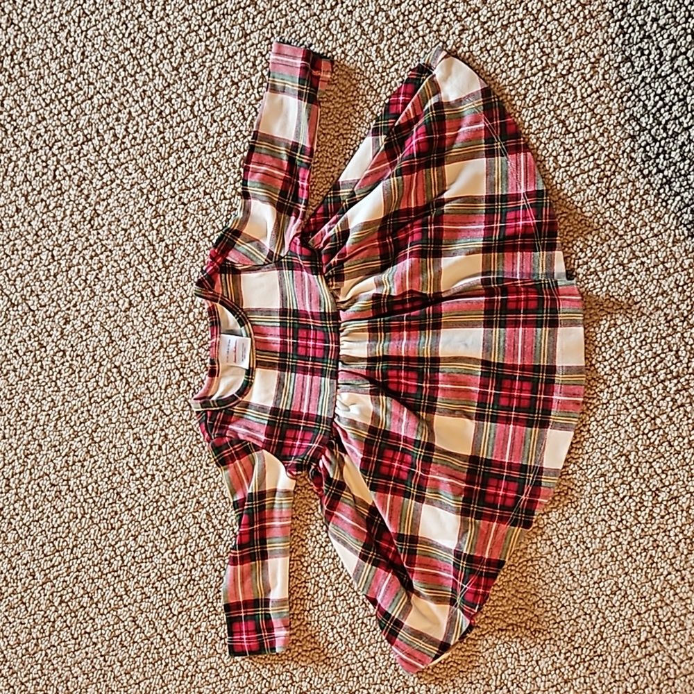 Hanna Andersson Holiday plaid dress, long sleeve